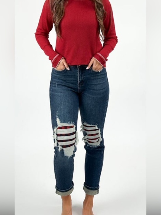Judy Blue Denim - Judy Blue Dark Blue Distressed boyfriend fit jeans